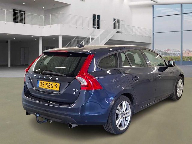 Volvo v60 1.6 t3 kinetic ; 35-sbs-9 - afbeelding 2 van  17