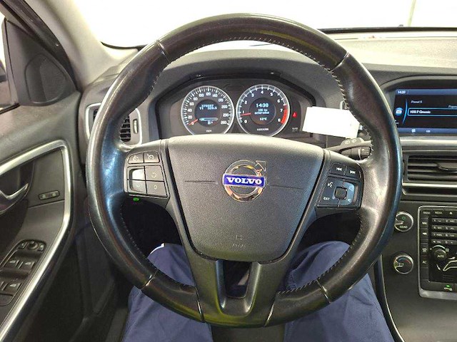 Volvo v60 1.6 t3 kinetic* 35-sbs-9 - afbeelding 11 van  12