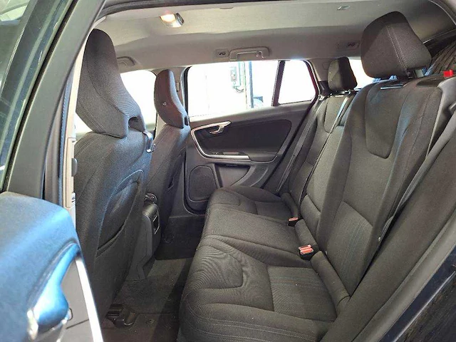 Volvo v60 1.6 t3 kinetic* 35-sbs-9 - afbeelding 3 van  17