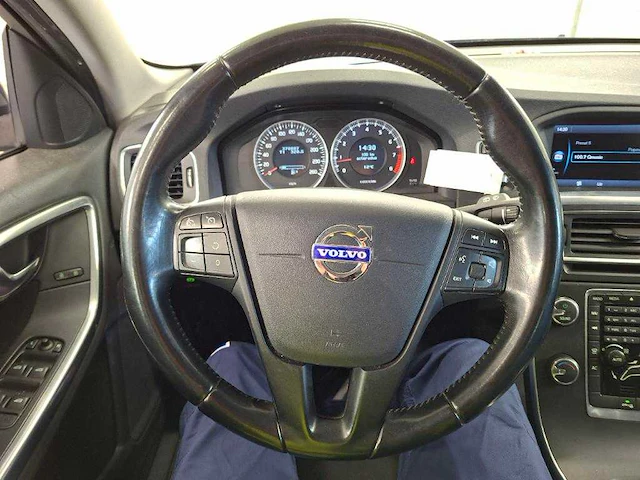 Volvo v60 1.6 t3 kinetic* 35-sbs-9 - afbeelding 4 van  17