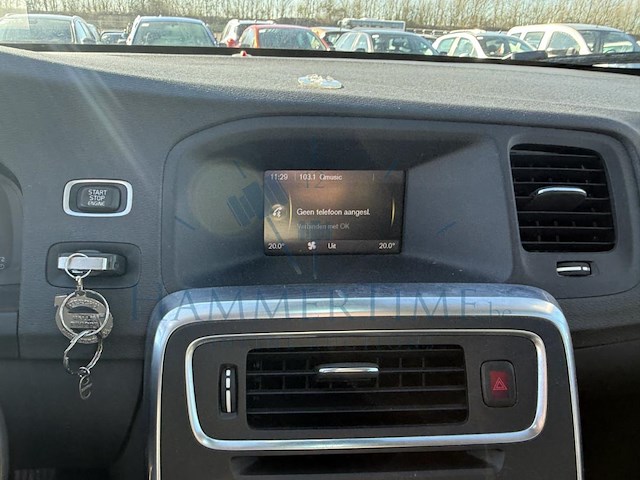 Volvo v60 1.6 t3 momentum, 2012 - afbeelding 4 van  25