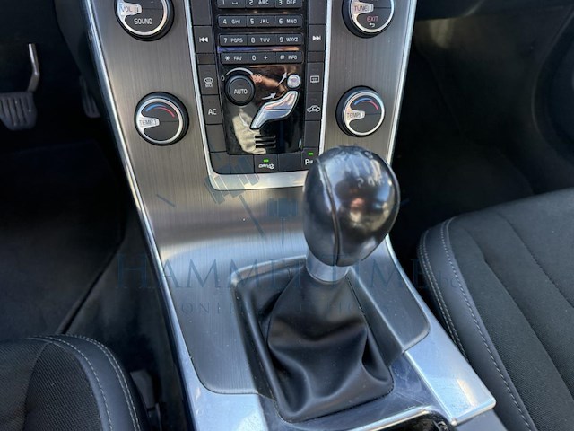 Volvo v60 1.6 t3 momentum, 2012 - afbeelding 6 van  25