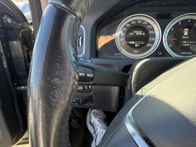 Volvo v60 1.6 t3 momentum, 2012 - afbeelding 8 van  25