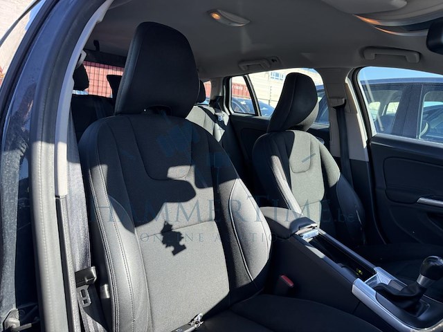 Volvo v60 1.6 t3 momentum, 2012 - afbeelding 16 van  25
