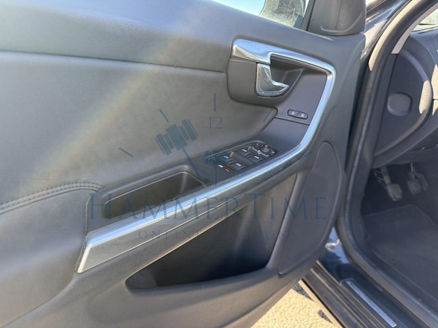 Volvo v60 1.6 t3 momentum, 2012 - afbeelding 23 van  25