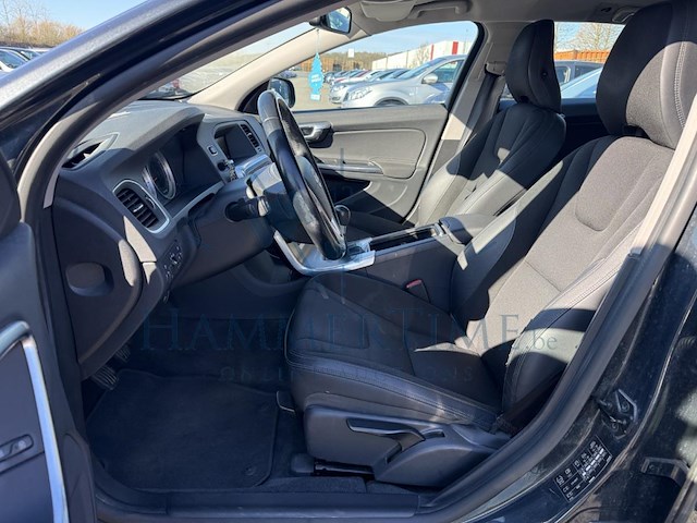 Volvo v60 1.6 t3 momentum, 2012 - afbeelding 24 van  25