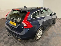 Volvo v60 1.6 t3 momentum, 48-rrb-9 - afbeelding 18 van  19