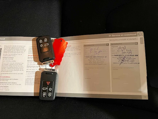 Volvo v60 1.6 t3 momentum, 48-rrb-9 - afbeelding 17 van  19