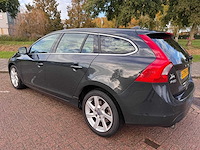 Volvo v60 1.6 t3 momentum , ; 6-tph-39 - afbeelding 10 van  15