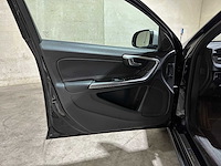 Volvo v60 1.6 t3 r-design 150pk 2015, 5-ztk-58 - afbeelding 29 van  39