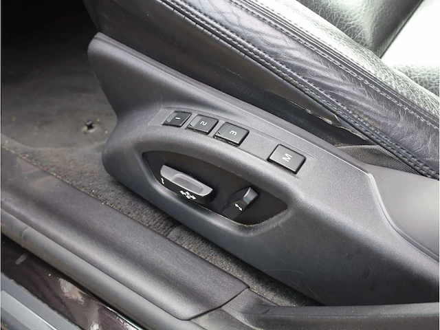 Volvo v60 1.6 t3 summum 2012, 55-tzj-8 - afbeelding 27 van  38
