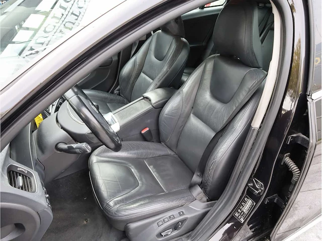 Volvo v60 1.6 t3 summum 2012, 55-tzj-8 - afbeelding 4 van  38