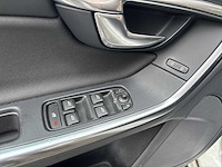 Volvo v60 1.6 t4 momentum | jk-137-j - afbeelding 11 van  19