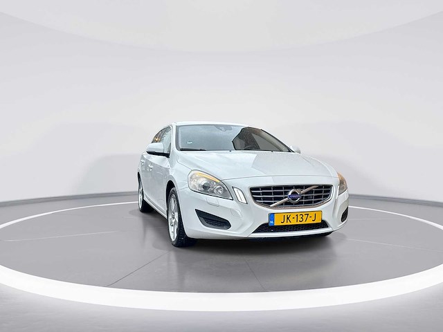Volvo v60 1.6 t4 momentum | jk-137-j - afbeelding 22 van  28