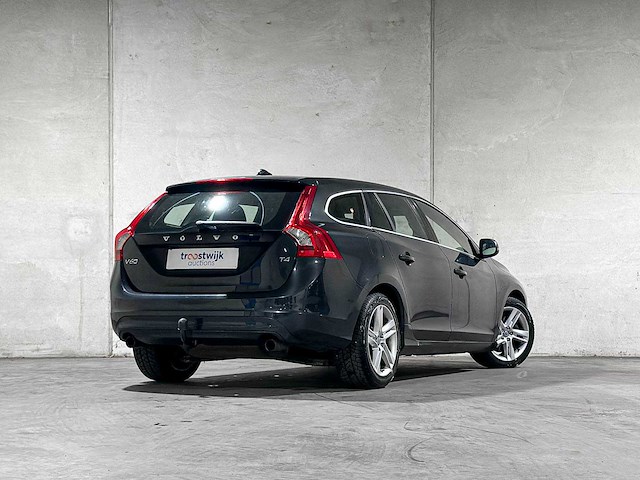 Volvo v60 1.6 t4 summum 2014 org-nl, 6-tjb-81 - afbeelding 3 van  45
