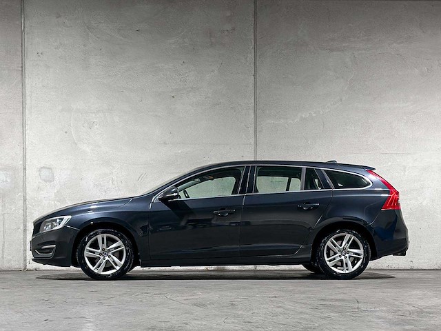Volvo v60 1.6 t4 summum 2014 org-nl, 6-tjb-81 - afbeelding 9 van  45