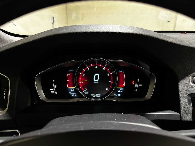 Volvo v60 1.6 t4 summum 2014 org-nl, 6-tjb-81 - afbeelding 20 van  45