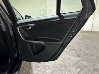 Volvo v60 1.6 t4 summum 2014 org-nl, 6-tjb-81 - afbeelding 32 van  45