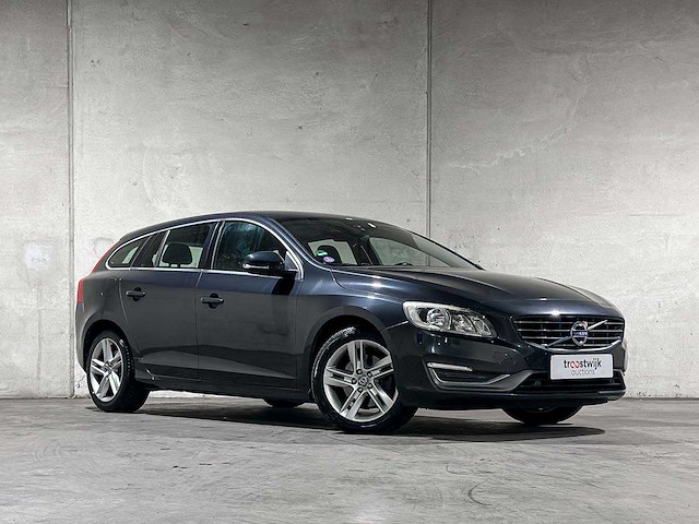 Volvo v60 1.6 t4 summum 2014 org-nl, 6-tjb-81 - afbeelding 43 van  45