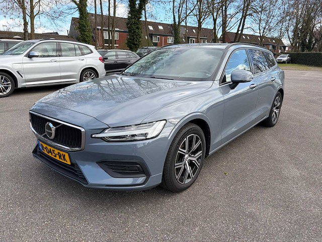 Volvo v60 2.0 b3 automaat hybride personenauto - afbeelding 1 van  13