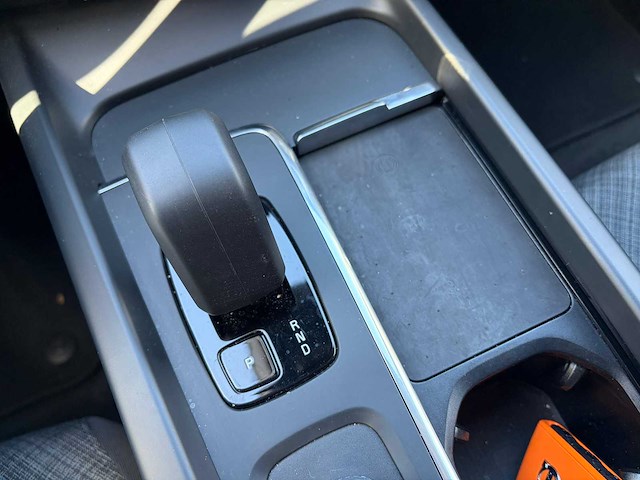 Volvo v60 2.0 b3 automaat hybride personenauto - afbeelding 2 van  14