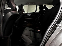 Volvo v60 2.0 b3 momentum advantage 163pk 2020 (origineel-nl+1e eigenaar), k-370-bf - afbeelding 17 van  27