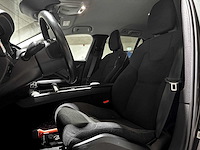 Volvo v60 2.0 b3 momentum advantage 163pk 2020 (origineel-nl+1e eigenaar), k-370-bf - afbeelding 23 van  38