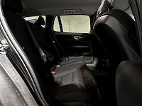 Volvo v60 2.0 b3 momentum advantage 163pk 2020 (origineel-nl+1e eigenaar), k-370-bf - afbeelding 28 van  38