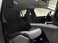 Volvo v60 2.0 b3 momentum advantage 163pk 2020 (origineel-nl+1e eigenaar), k-370-bf - afbeelding 30 van  38