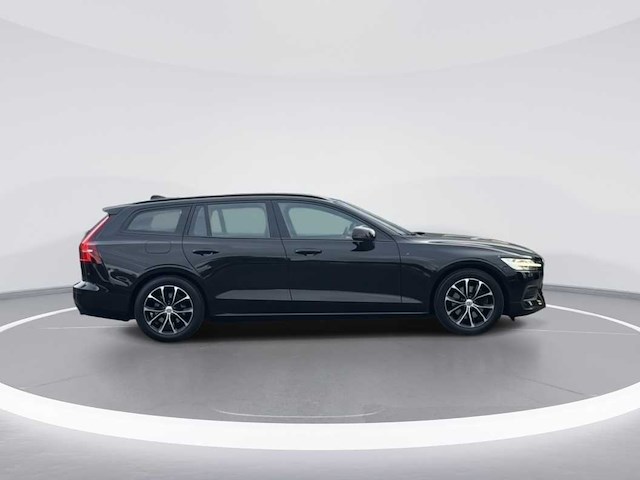 Volvo v60 2.0 b3 momentum advantage | k-277-dk - afbeelding 34 van  35