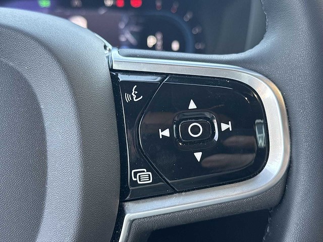 Volvo v60 2.0 b3 plus dark | s-019-tk - afbeelding 5 van  25