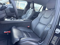 Volvo v60 2.0 b3 plus dark | s-019-tk - afbeelding 1 van  33