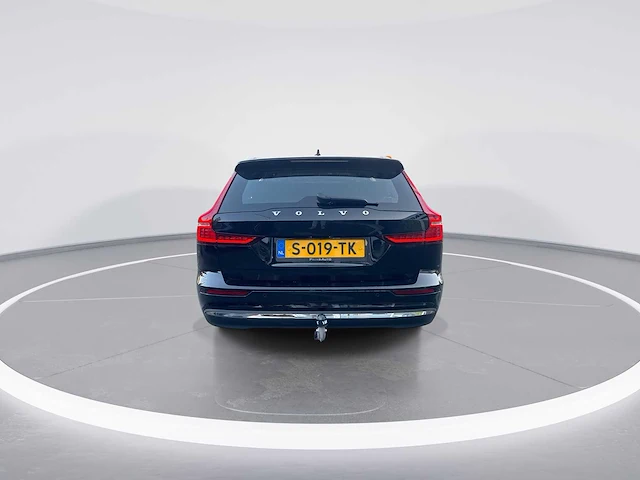 Volvo v60 2.0 b3 plus dark | s-019-tk - afbeelding 6 van  33