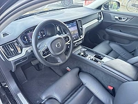 Volvo v60 2.0 b3 plus dark | s-019-tk - afbeelding 19 van  22