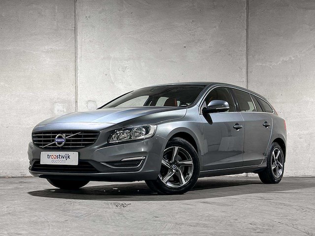 Volvo v60 2.0 d2 nordic+ 120pk 2017 (origineel-nl + 1e eigenaar), pr-131-k - afbeelding 11 van  26