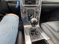 Volvo v60 2.0 d3 summum start/stop, 2011 - afbeelding 7 van  32