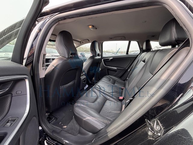 Volvo v60 2.0 d3 summum start/stop, 2011 - afbeelding 13 van  32