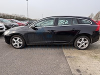 Volvo v60 2.0 d3 summum start/stop, 2011 - afbeelding 31 van  32