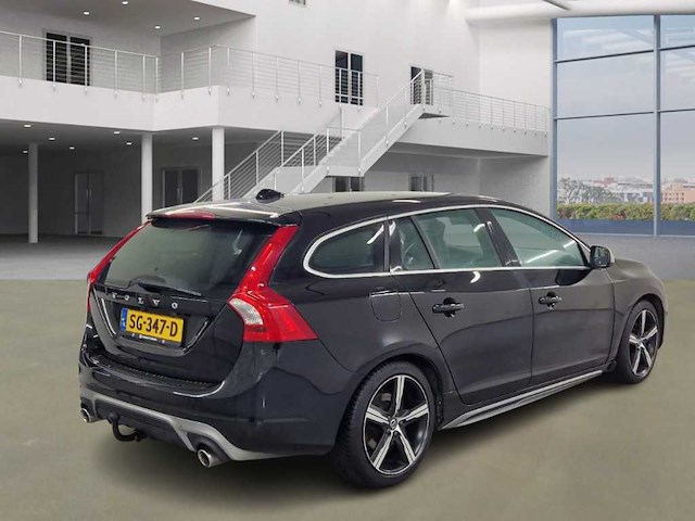Volvo v60 2.0 d4 business sport; sg-347-d - afbeelding 12 van  17
