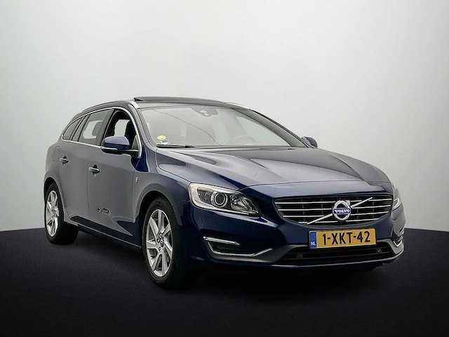 Volvo v60 2.0 d4 ocean race 2014 | 1-xkt-42 - afbeelding 23 van  57