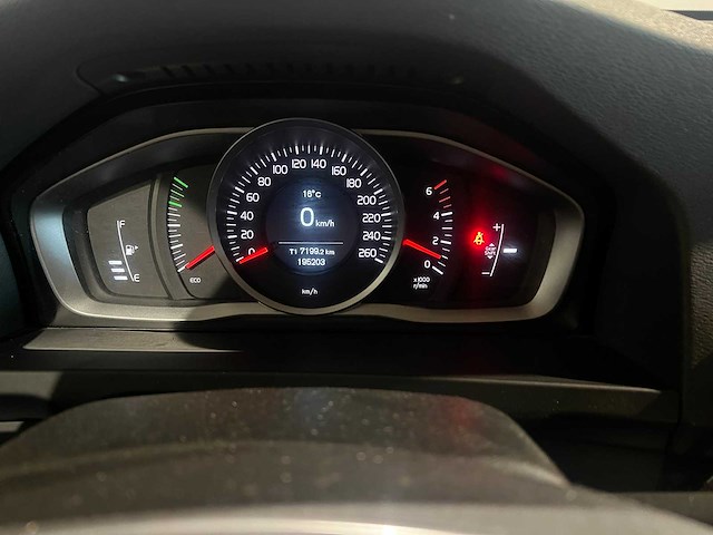 Volvo v60 2.0 d4 r-design, 3-zlt-69 - afbeelding 4 van  19