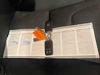 Volvo v60 2.0 d4 r-design, 3-zlt-69 - afbeelding 17 van  19