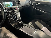 Volvo v60 2.0 d4 summum automaat, 5-ztt-99 - afbeelding 16 van  23