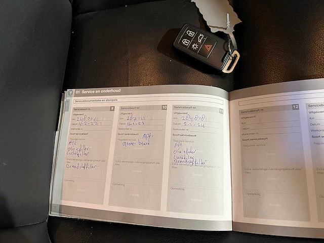 Volvo v60 2.0 d4 summum automaat, 5-ztt-99 - afbeelding 3 van  23
