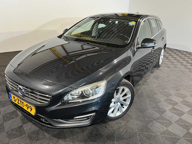 Volvo v60 2.0 d4 summum automaat, 5-ztt-99 - afbeelding 14 van  23