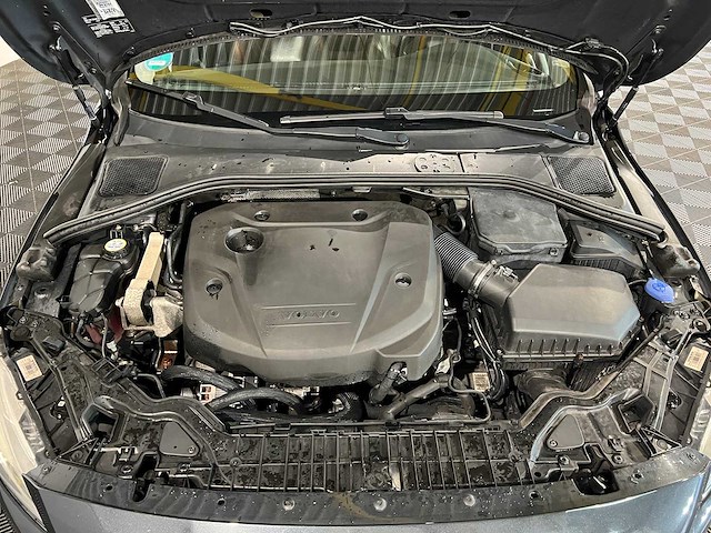 Volvo v60 2.0 d4 summum automaat, 5-ztt-99 - afbeelding 22 van  23