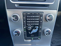Volvo v60 2.0 t4 kinetic ; st-311-n - afbeelding 3 van  10