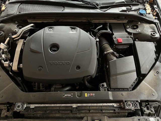 Volvo v60 2.0 t4 moment.pro 188pk 2019, zp-740-l - afbeelding 35 van  44