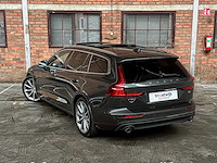 Volvo v60 2.0 t4 momentum proline 188pk 2019 (original-nl), zp-740-l - afbeelding 11 van  33