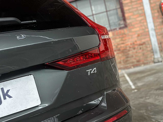 Volvo v60 2.0 t4 momentum proline 188pk 2019 (original-nl), zp-740-l - afbeelding 12 van  33